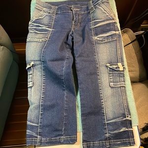 Womens Beverly Capri Jeans
